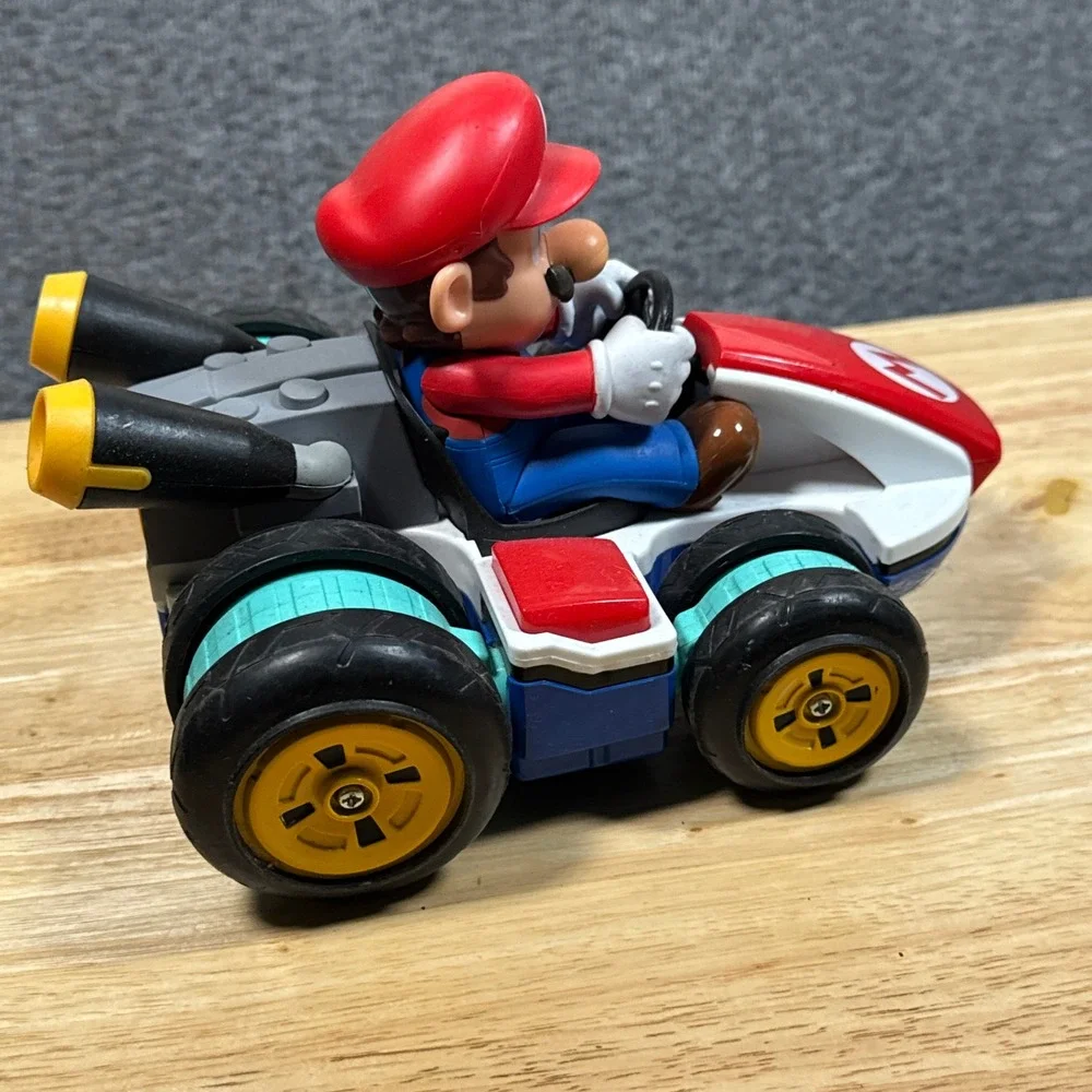 Jakks Mario Kart RC Car Kids OS Red Anti-Gravity‎ Mini Racer Remote Control Toy